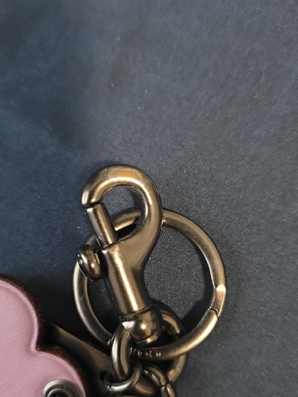 Coach Multi Heart Cluster Pink & Rose Leather GunMetal Keychain Purse Bag Charm - Picture 6 of 6